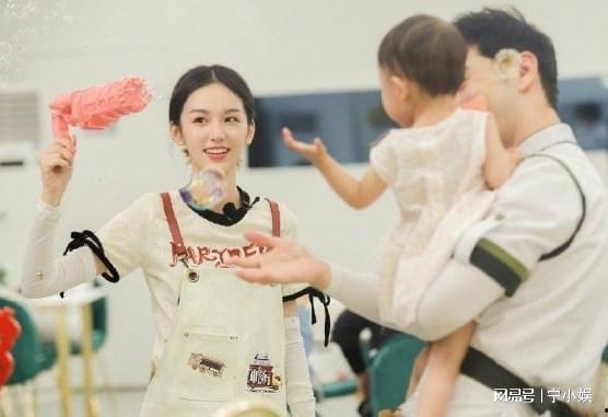 娱乐圈新人排行榜,新星闪耀,未来可期