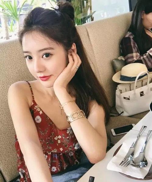 网红夏夏图片,镜头下的时尚魅力