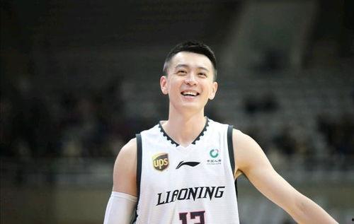 杨 鸣个人资料,篮球场上的传奇人物，赛场内外的人生轨迹